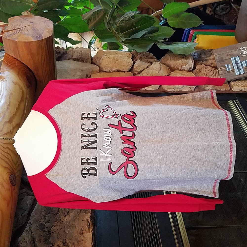 NEW!  Sleep Shirt "Be nice, I know Santa" Christmas holiday, size M